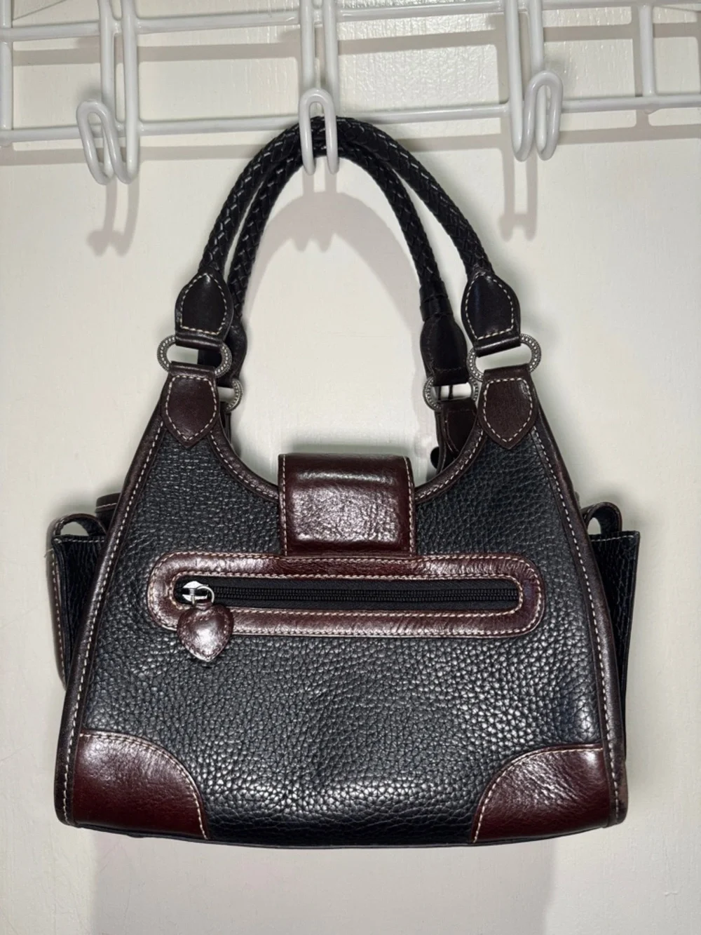 BRIGHTON Cheryl H30549 Black Brown Leather Small Handbag EUC KL $200